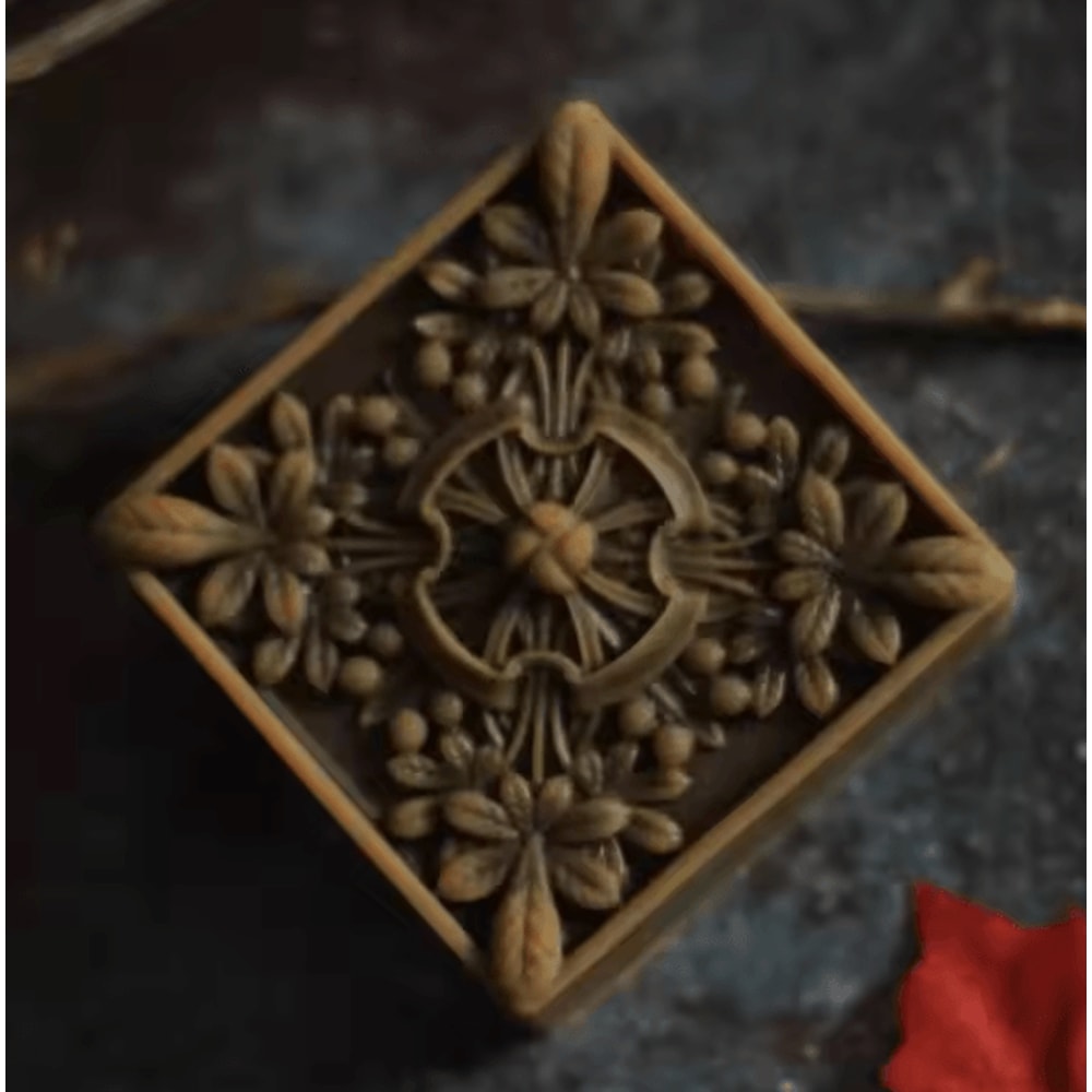 Classic Flower Silicone Soap Mold For Handmade Soap Candle And DIY Craft Creations 2