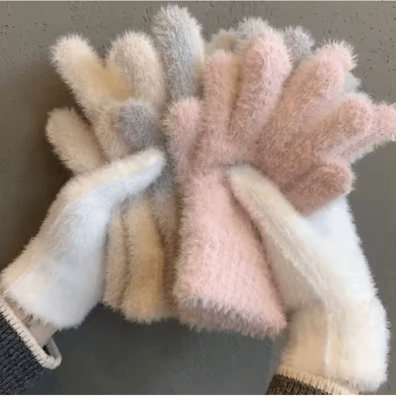Plush Mink Velvet Winter Gloves For Women Warm Windproof Soft Five Finger Design 1