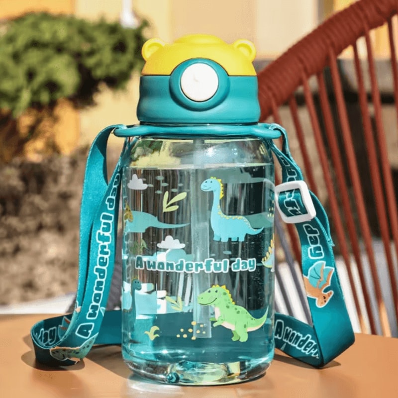 Cute Kids Water Bottle 650ML With Straw Leakproof BPA Free Portable School Drink Bottle 4