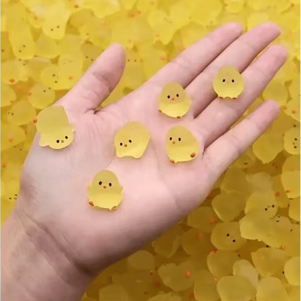 GlowintheDark Mini Chicken Figurines Cute Resin Fairy Garden DIY Decor Set 2