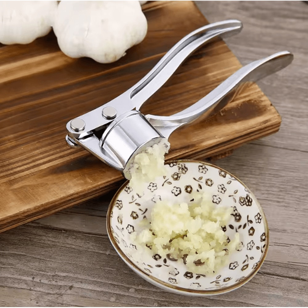 Stainless Steel Garlic Press Crusher HeavyDuty Manual Garlic Mincer Squeezer Tool 1