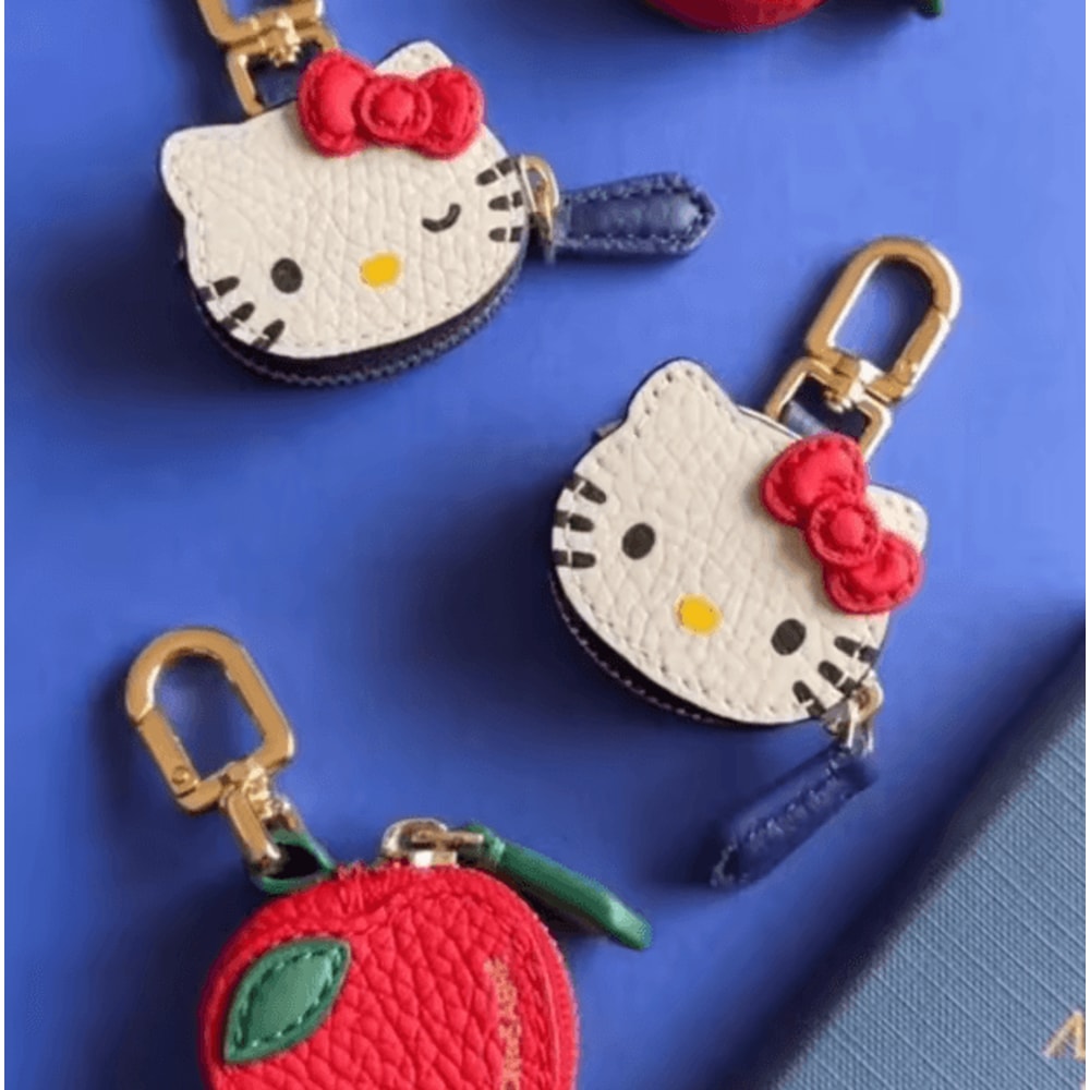 KawaiiCharm Vintage Leather Hello Kitty Keychain Cute Japanese Bag Pendant 0