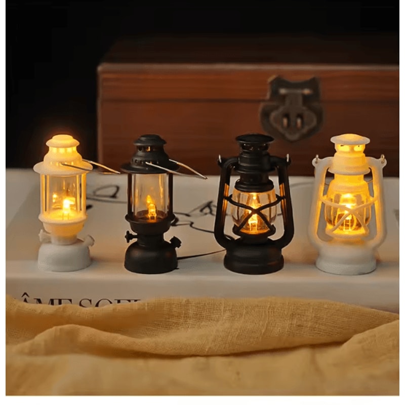 Mini LED Pony Lantern Retro Dollhouse Light Miniature Oil Lamp Decor 3