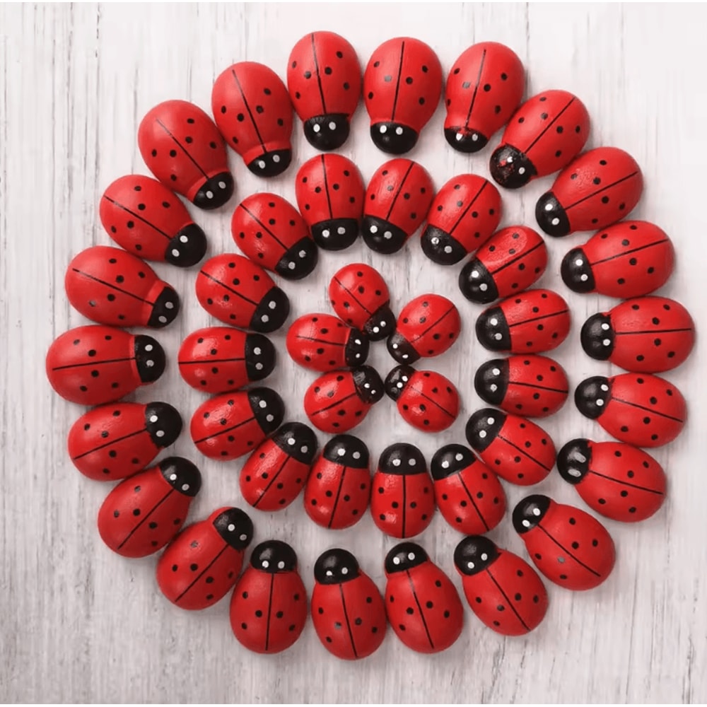 Mini Wooden Ladybug Decor Cute Fairy Garden DIY Craft Accessories 1