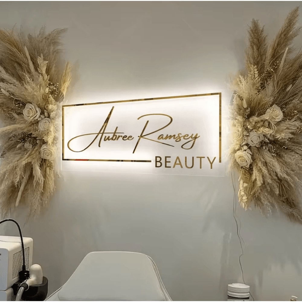 Custom LED Acrylic Logo Sign Backlit Business Signage For Salon Beauty Store Branding 0