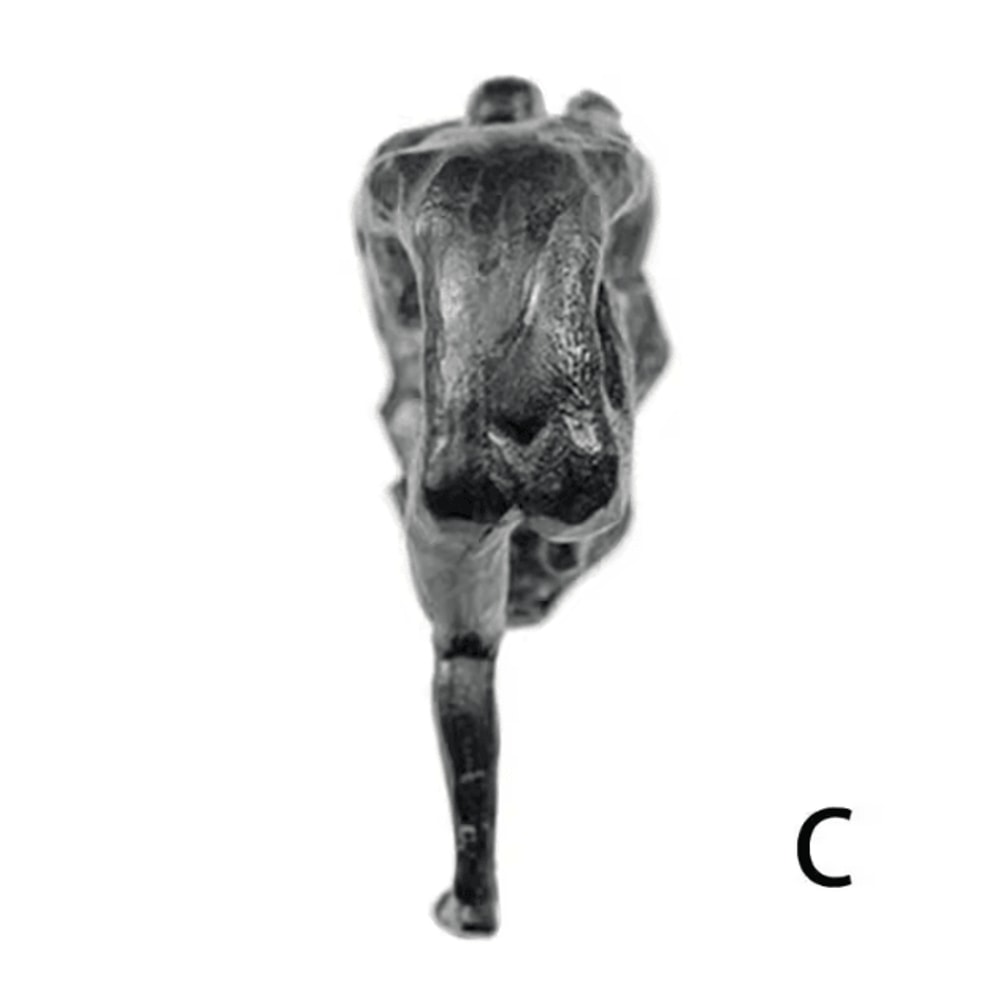 Modern Climbing Man Wall Sculpture Minimalist Resin Athlete Wall Art Decor 4