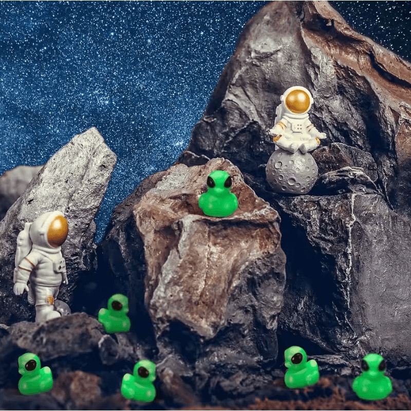 50PCS Mini Alien Duck Figurines Funny UFO Resin Party Favors Desk Decor Set 2