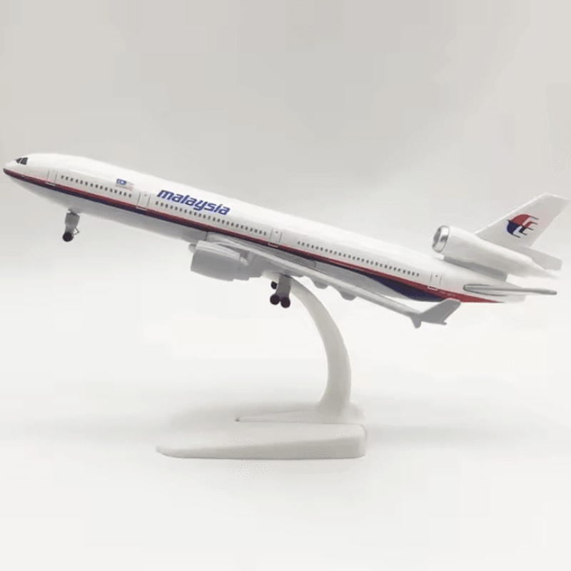 20cm MD11 Alloy Aircraft Model Plane Detailed Diecast Airplane Display Decor 2