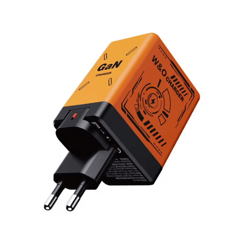 VoltMini GaN Fast Charging Adapter With Retractable Cable MultiProtection 3