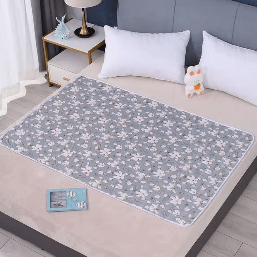 UltraSoft TripleLayer Waterproof Underpad Washable Baby Adult Bed Protector 100 150cm 5