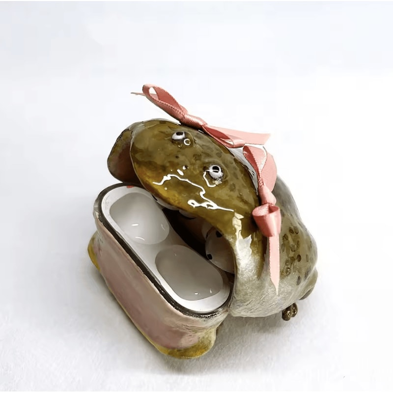 Cute Frog AirPods Case Handmade Pink Bow Cartoon Earphone Cover 6