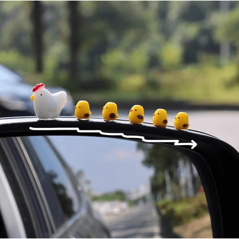 PeepJoy Mini Chicken Car Dashboard Decor Set 2