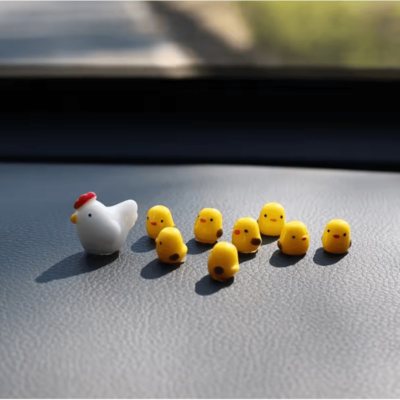 PeepJoy Mini Chicken Car Dashboard Decor Set 3