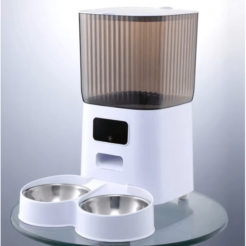Smart 5L Automatic Pet Feeder With Camera WiFi Control 4