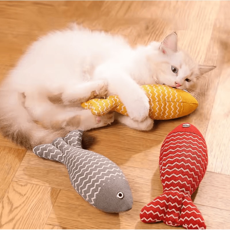 Realistic Fish Kicker Toy Interactive Cat Kicker Toy For Play Chewing Exercise 2