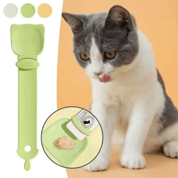 mess-free cat treat squeeze spoon feeder