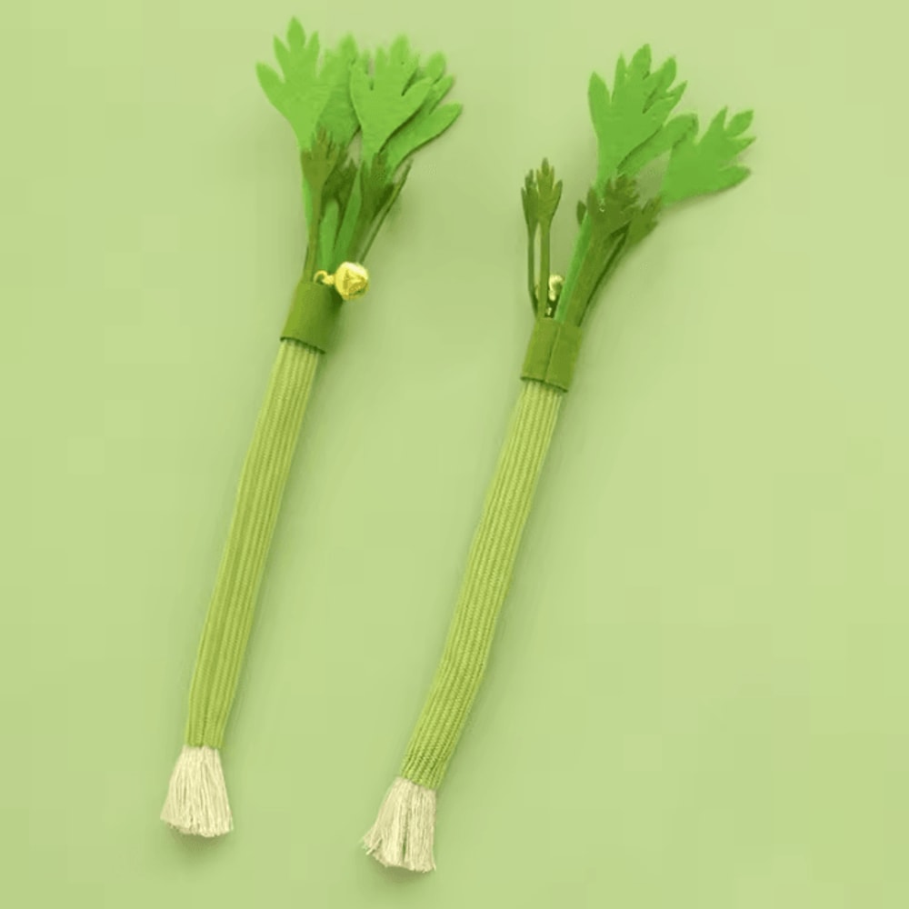 Bell Nip Natural Catnip Molar Chew Toy 4