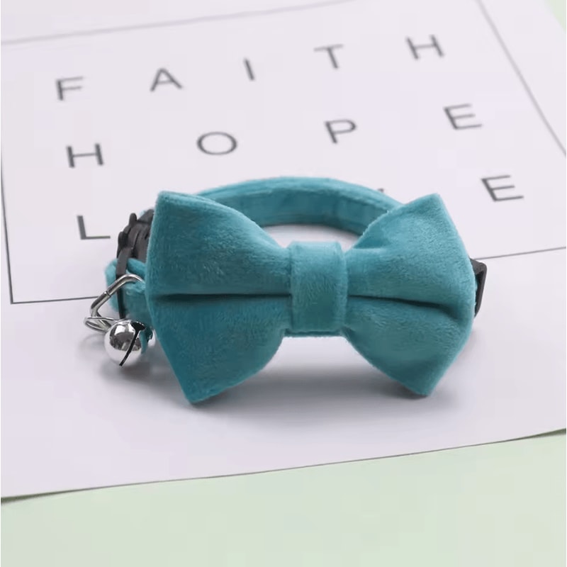 Charming Bell Bow Adjustable Cat Collar 2