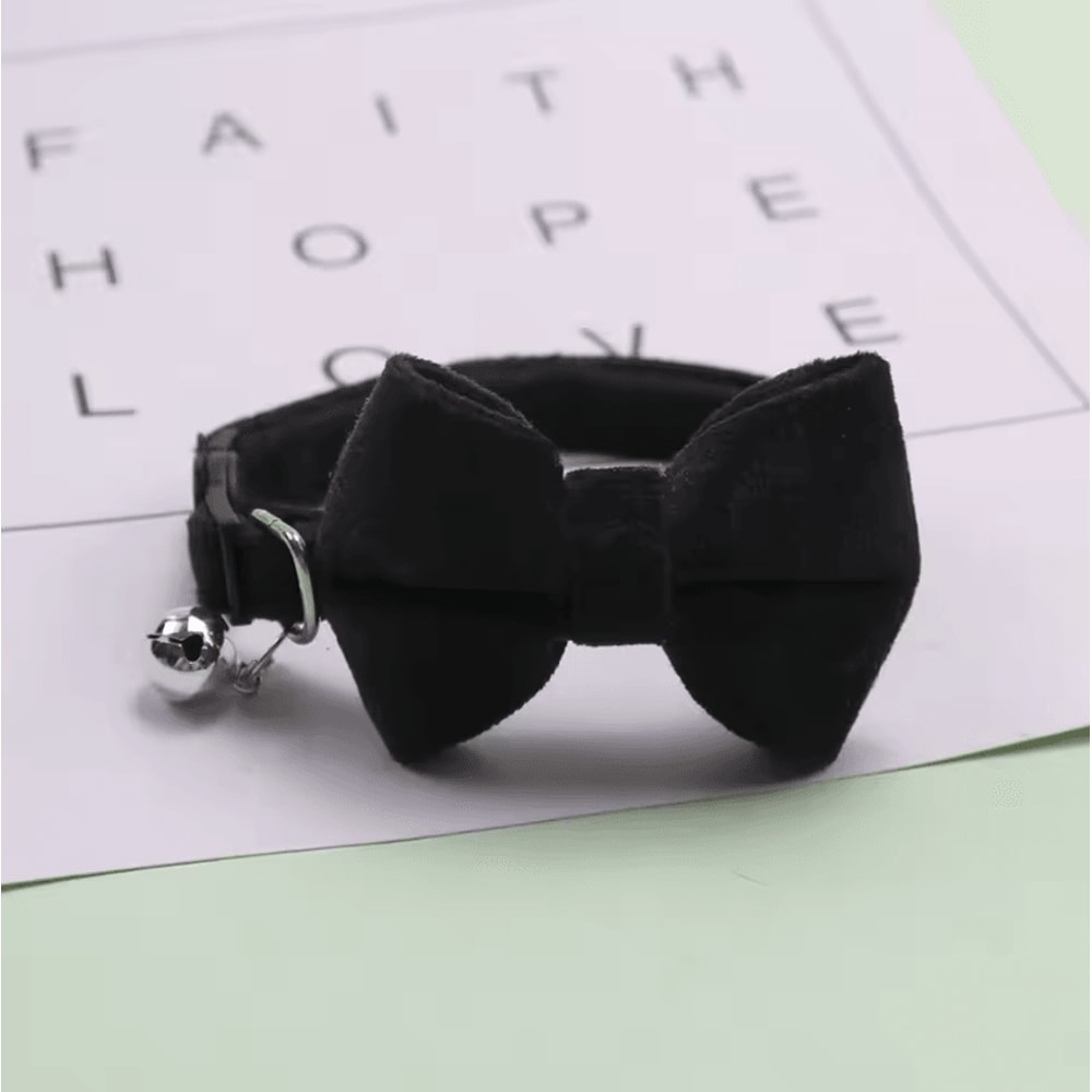 Charming Bell Bow Adjustable Cat Collar 7