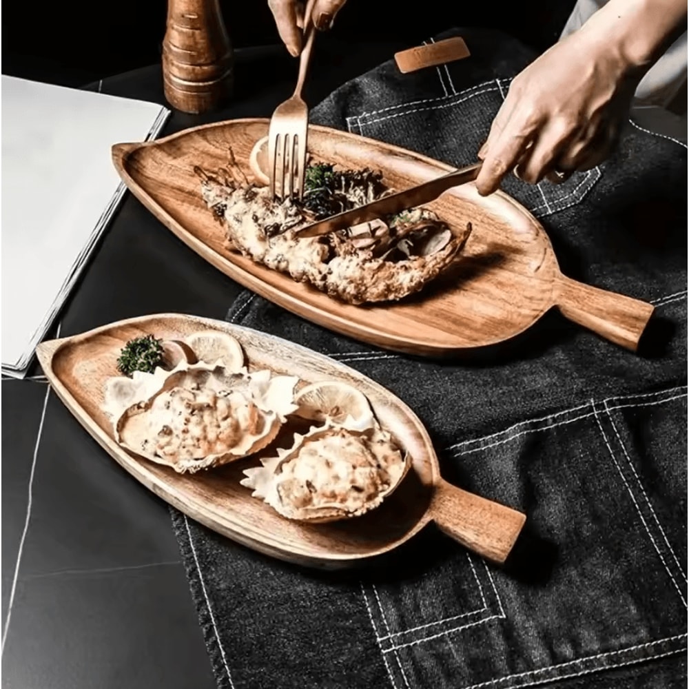 HighQuality Solid Wood Leaf Shaped Tray Waterproof Acacia Wood Serving Board For Steak Sushi More 1