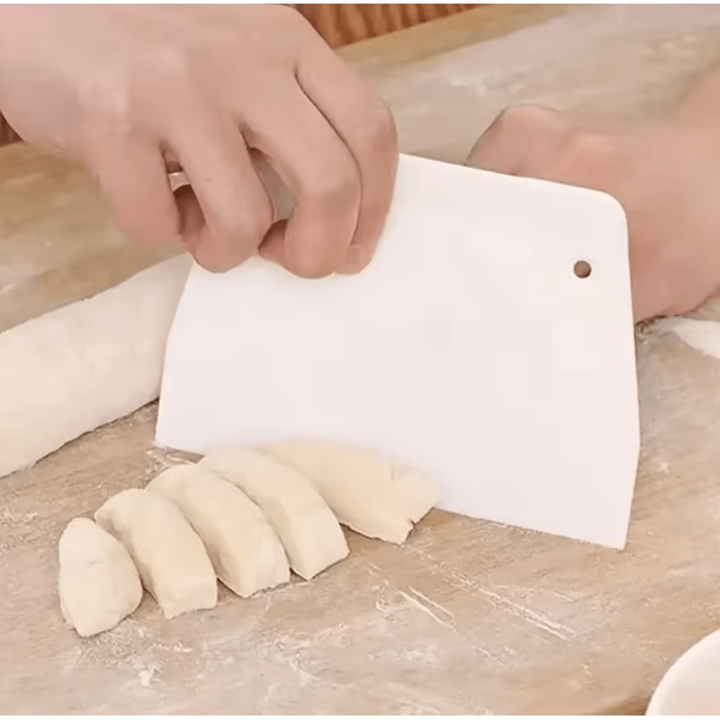 Multipurpose Dough Cutter Bowl Scraper Multipurpose Pastry Tool And Kitchen Baking Spatula 1