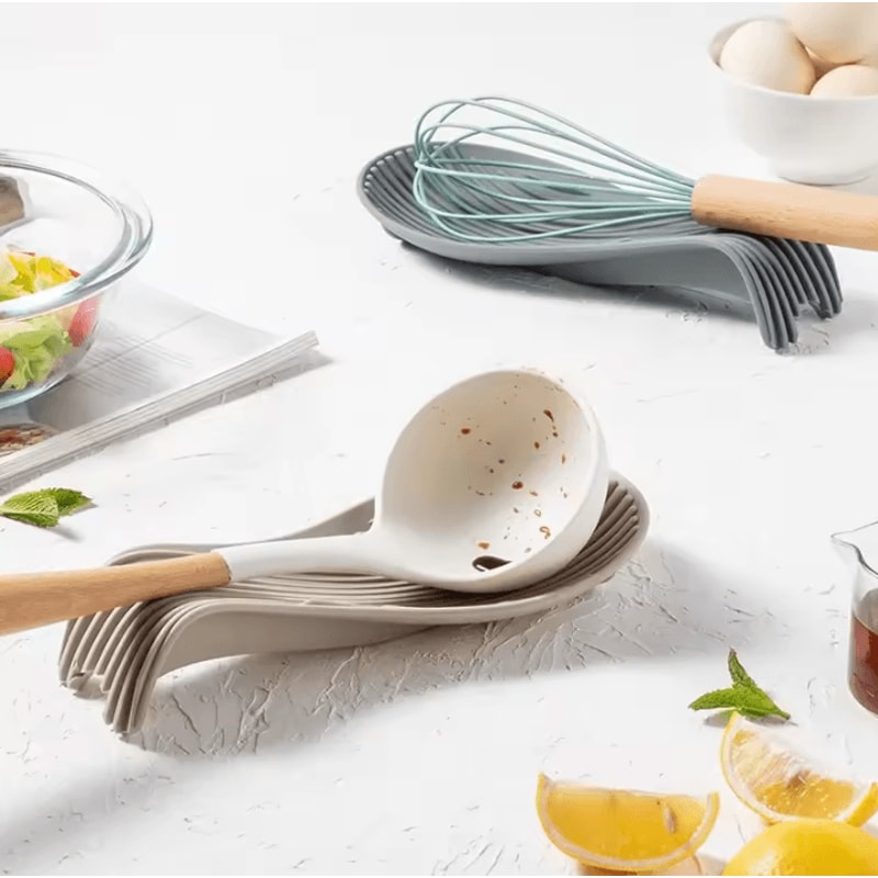 14 Pcs Silicone Spoon Holder Heat Resistant Kitchen Placemat Insulated Cutlery Holder Tool Set 1