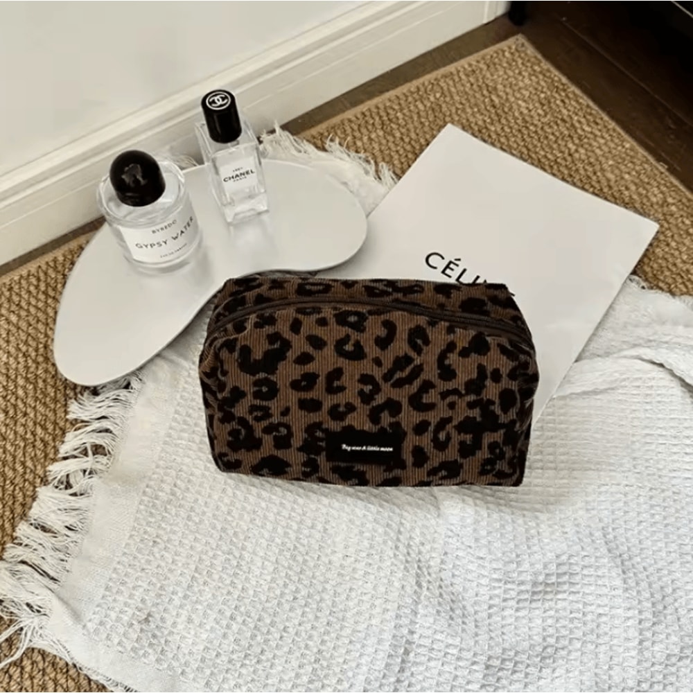 Leopard Makeup Bag Large Cosmetic Organizer Case BoxShaped Zipper Travel Beauty Storage Bag 1