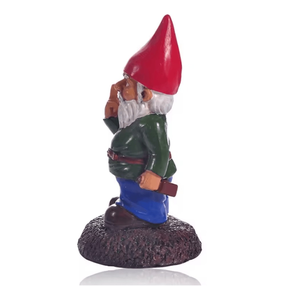 1Pc Outdoor Funny Garden Gnome Statue Resin Middle Finger Yard Ornament For Garden And Lawn Decor 3