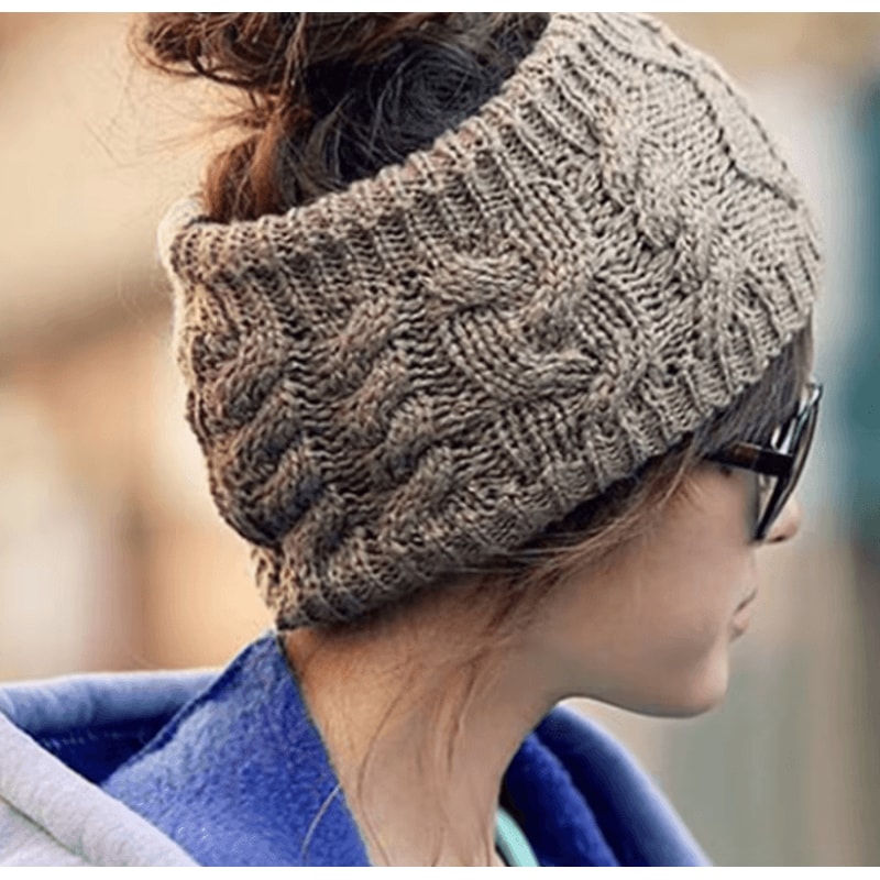 One Size Warm Winter Skullies Beanie Solid Color Knit Wool Hat Fashion Snow Cap For Women 0