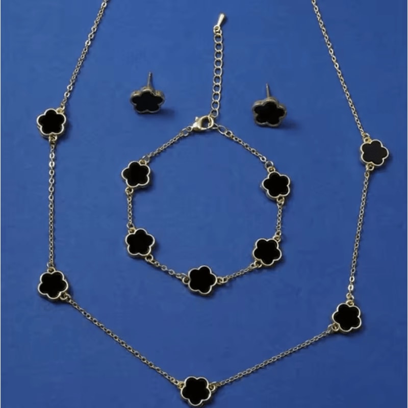 Lucky Clover Jewelry Set FivePetal Flower Bracelet Necklace And Earrings Stylish Accessories For W 2