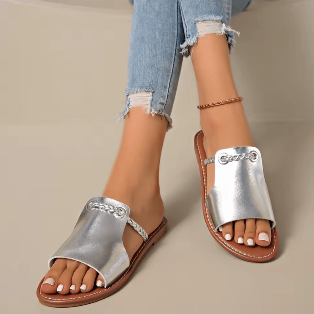 2026 Womens Square Head Cross Strap Flat Summer Sandals Casual Beach Slippers 14