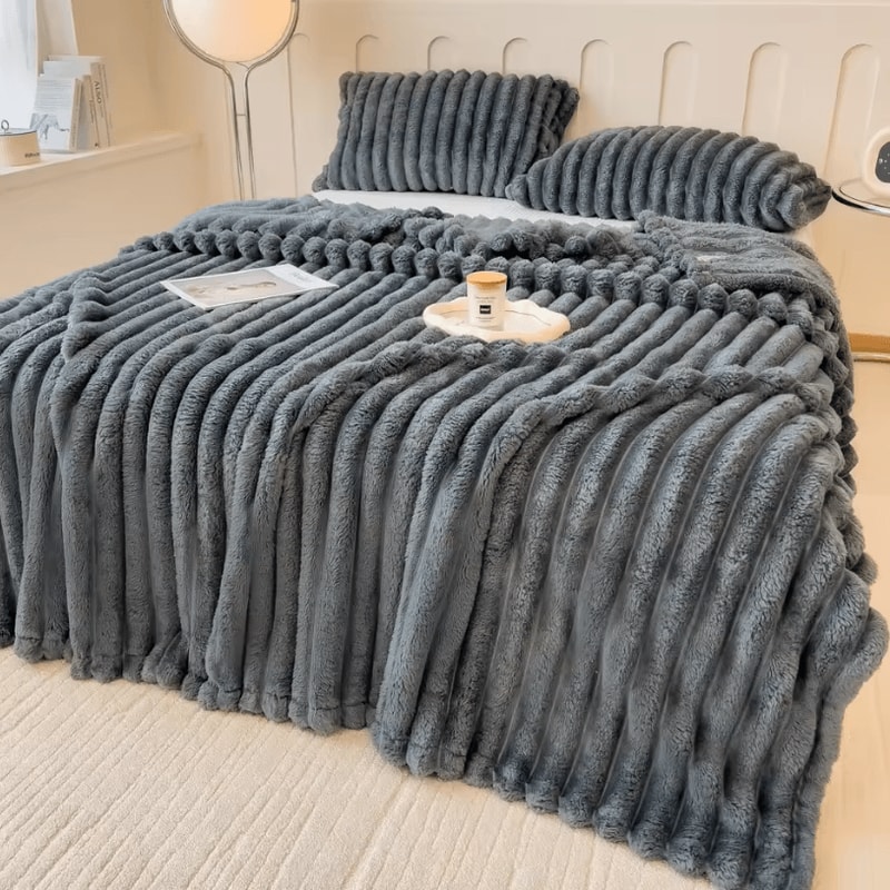 Multifunctional Thickened Blanket Solid Color Wide Striped Blanket For Bed Nap And Pets 3