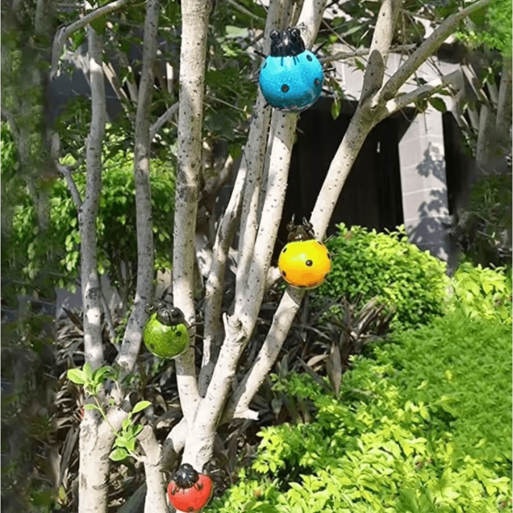 Set Of 4 Metal Garden Wall Art Ladybugs Outdoor Decorative Wall Sculptures 2