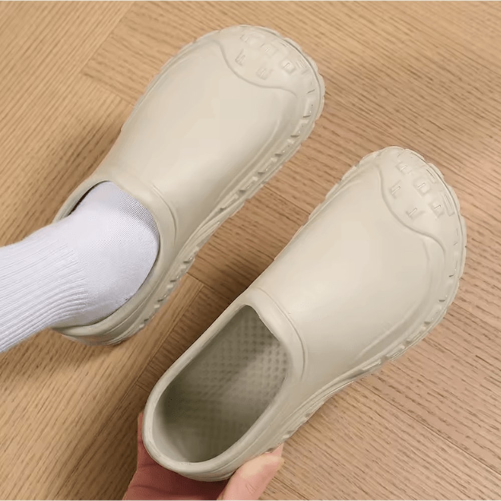 Men Outdoor Breathable Slip On Lightweight Shoes Sandals Clogs Comfortable Summer Footwear 2