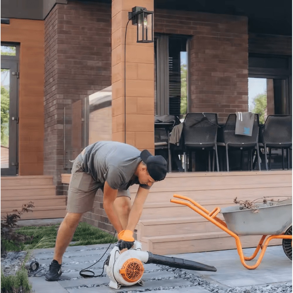 Porch Light With GFCI Outlet Dusk To Dawn Exterior Wall Lighting Fixture For House Patio Garage 4