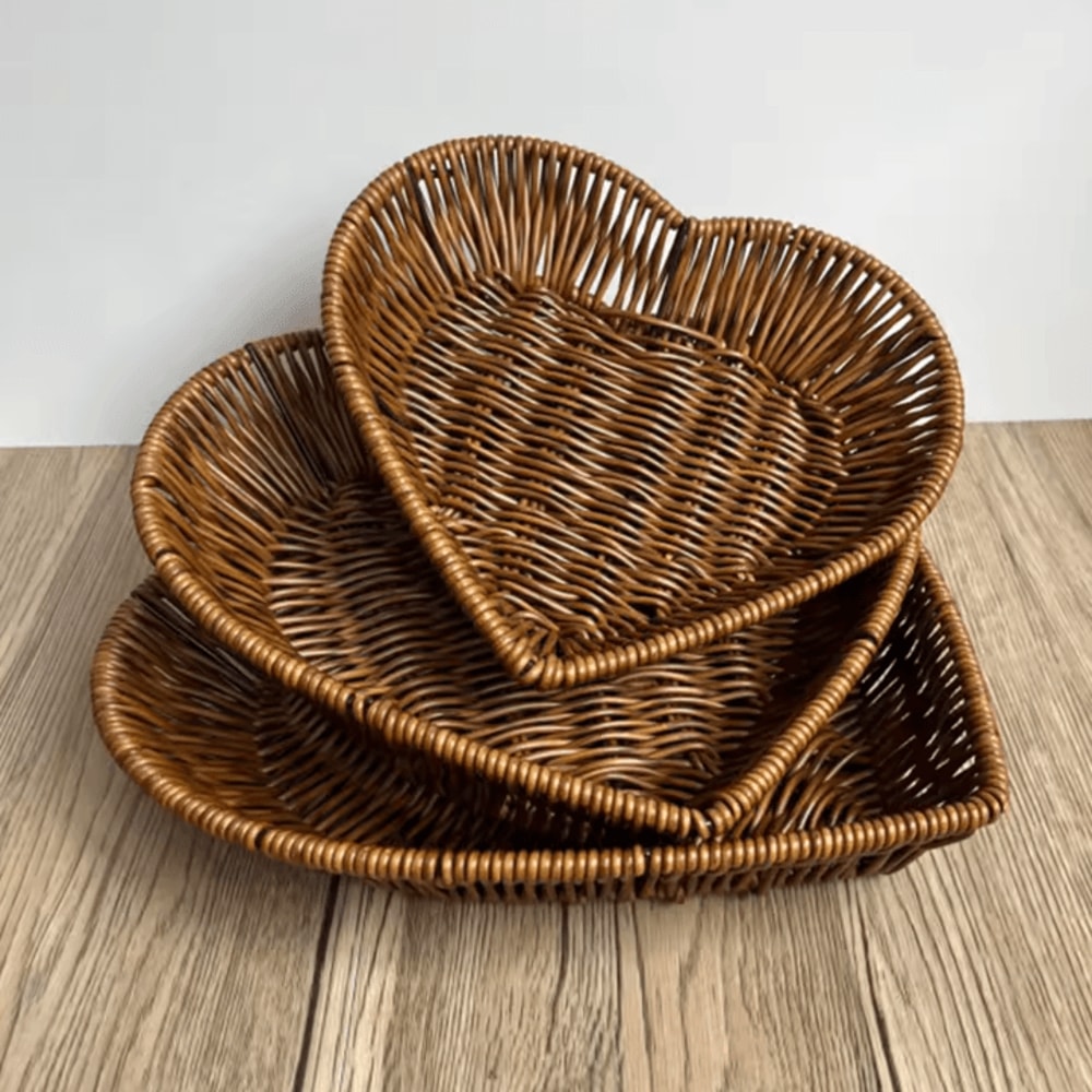 HeartShaped Woven Rattan Storage Basket Decorative Bread Fruit Serving Organizer 1