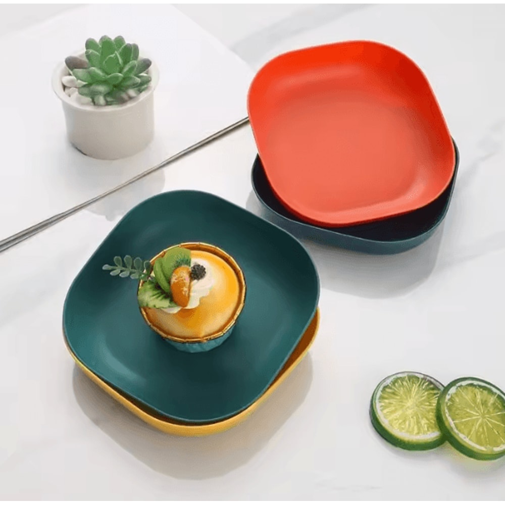 4Piece Reusable Plastic Dessert Plates Durable Square Picnic Plates Microwave Dishwasher Safe 2
