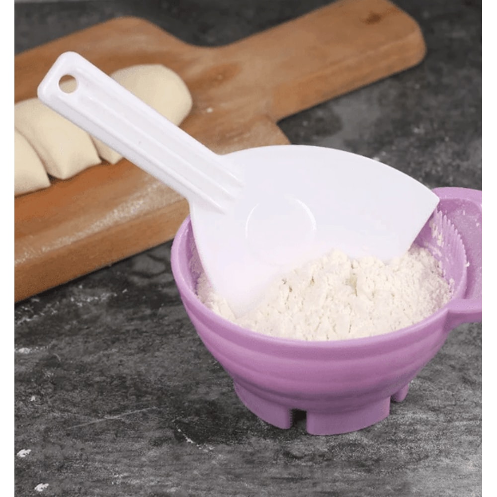 Multipurpose Plastic Cake Scraper Dough Cutter TriAngle Baking Decorating Tool 2