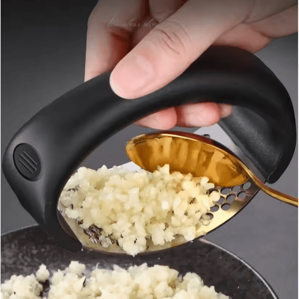 HeavyDuty Stainless Steel Garlic Press Easy Clean Garlic Crusher Tool For Effortless Mincing 3