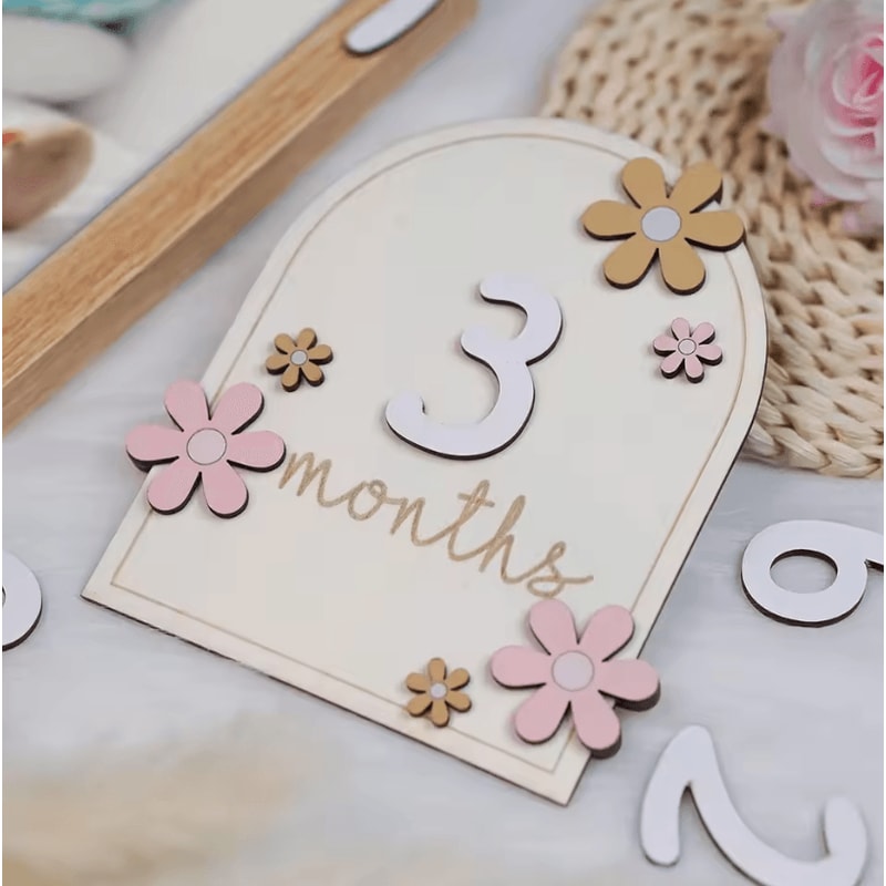 Floral Wooden Baby Milestone Cards DoubleSided Monthly Photo Props 0