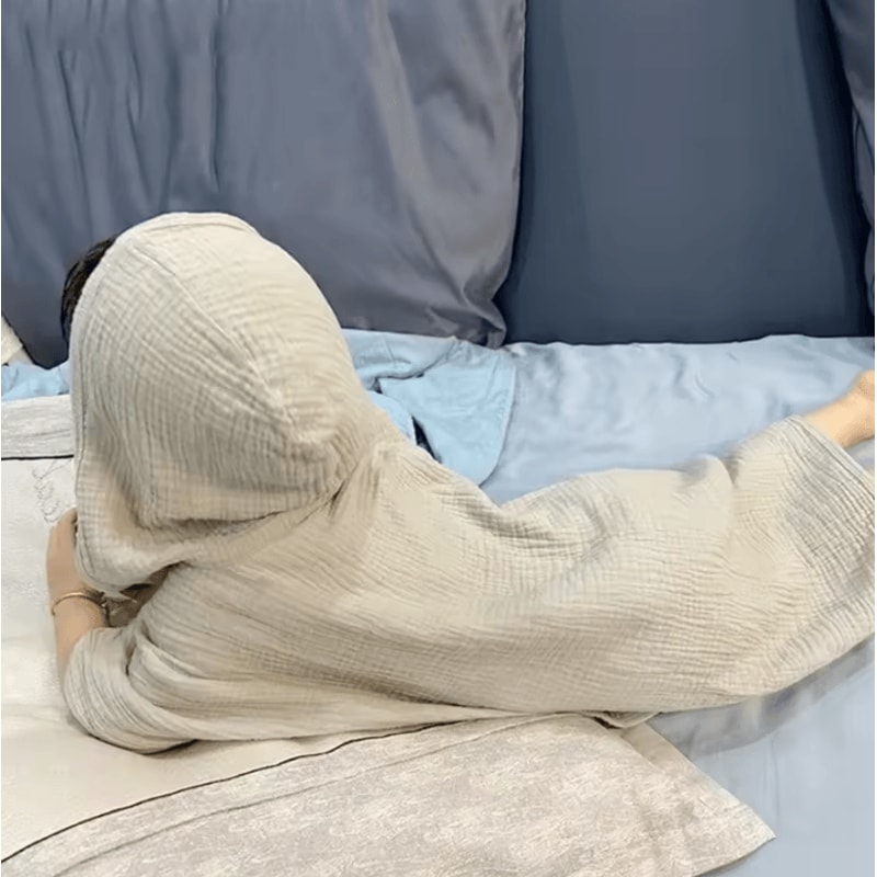 Soft Cotton Gauze Baby Hooded Bath Towel Poncho For Cozy Drying Comfort 1