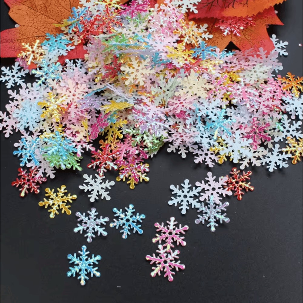 Product Name Sparkling Christmas Snowflake Confetti Set 300pcs Winter Party Table Decorations 3