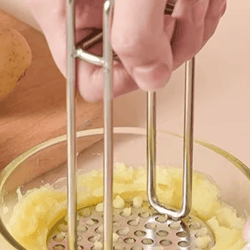 heavy-duty stainless steel potato masher – multi-use vegetable & fruit press tool