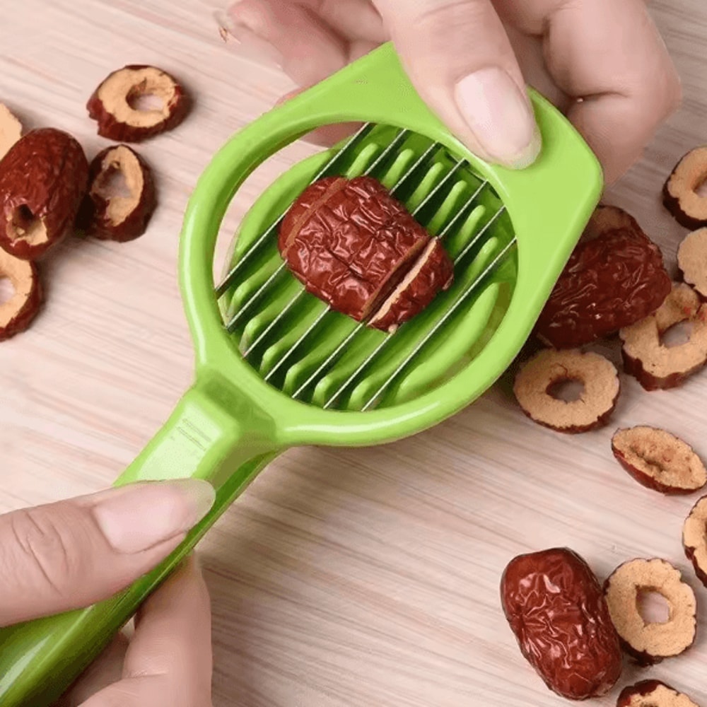 MultiFunction Banana Fruit Vegetable Slicer Portable Manual Salad Cutter Tool 1