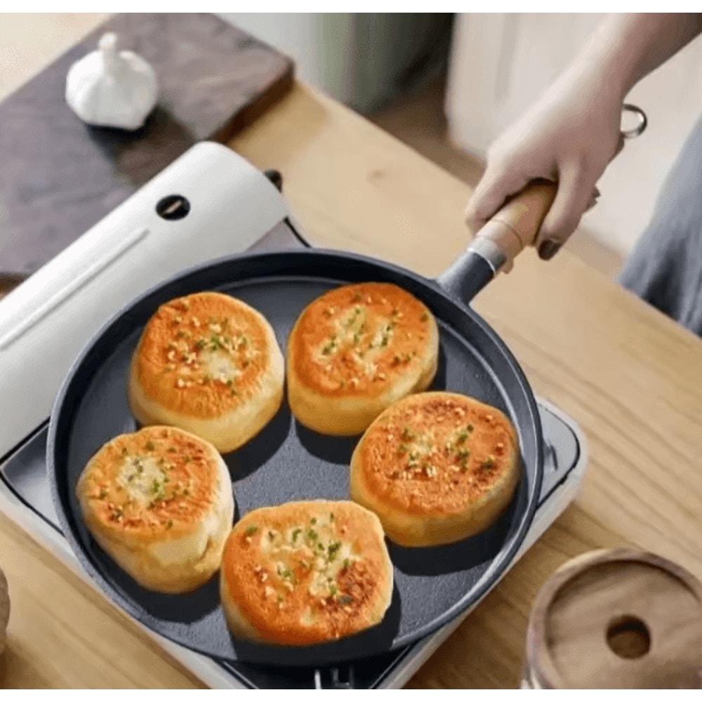 IronPro 26cm Cast Iron Frying Pan PreSeasoned Skillet For Steak Eggs Pancakes Crepes Induction Gas 0