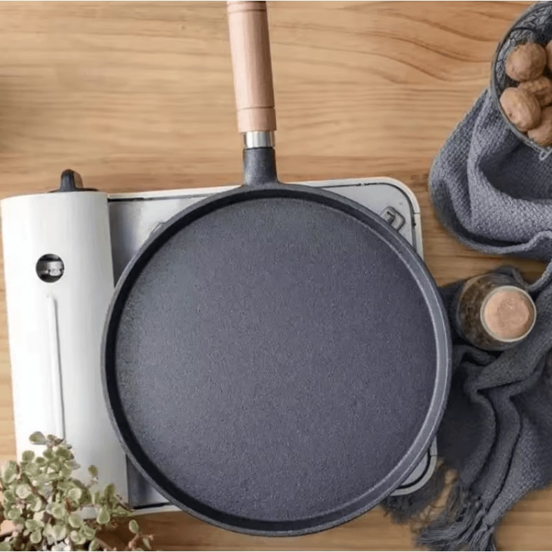 IronPro 26cm Cast Iron Frying Pan PreSeasoned Skillet For Steak Eggs Pancakes Crepes Induction Gas 1