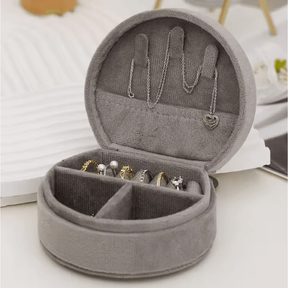 VelvetMini Portable Jewelry Box Travel Organizer Flannel Compact Storage Case For Rings Earrings Ne 2