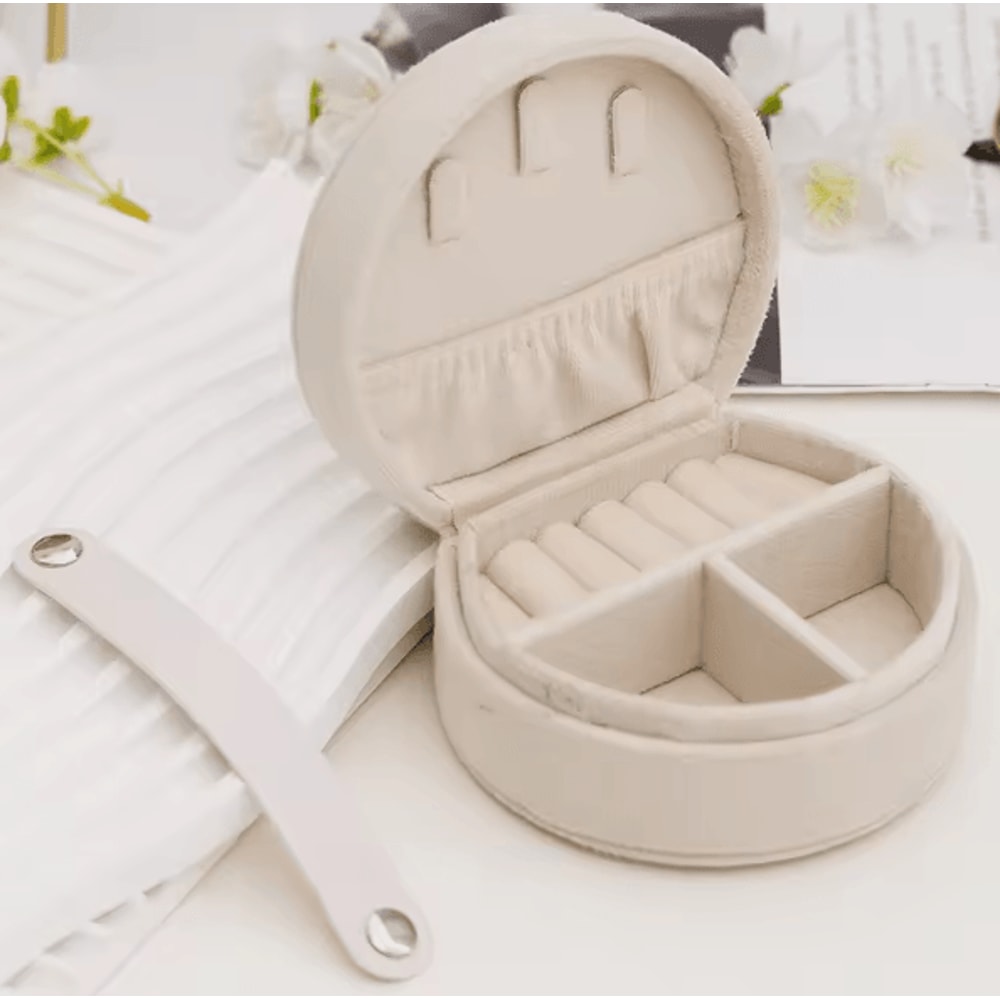 VelvetMini Portable Jewelry Box Travel Organizer Flannel Compact Storage Case For Rings Earrings Ne 6