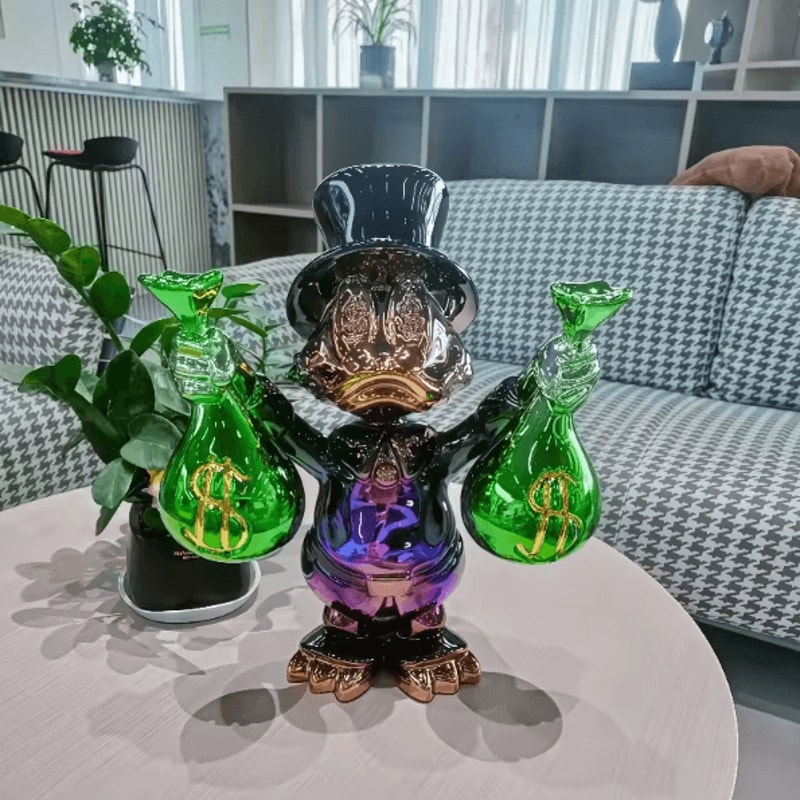 Donald Duck Money Bag Statue Cute Resin Cartoon Figurine For Home Office Decor 0