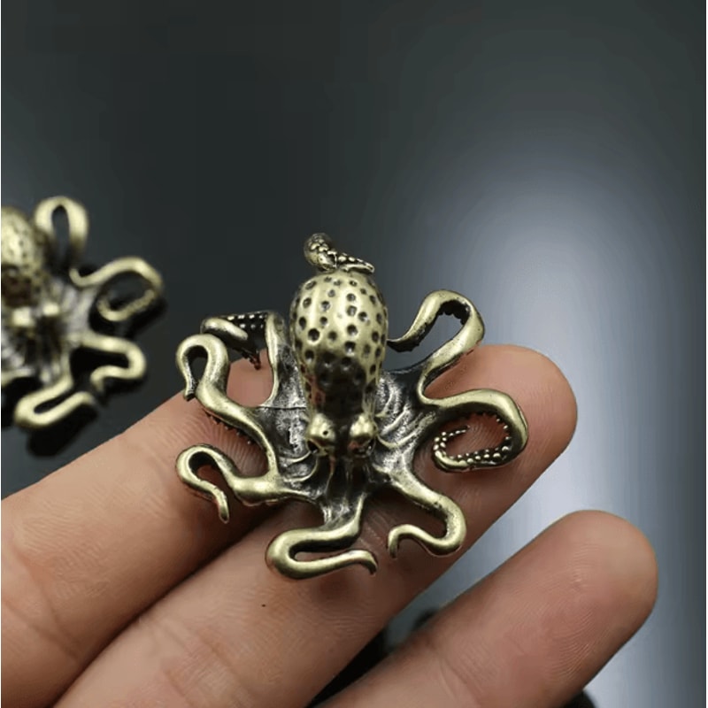 Retro Brass Octopus Figurine Vintage Metal Sea Animal Ornament For Desk Home Decor 4